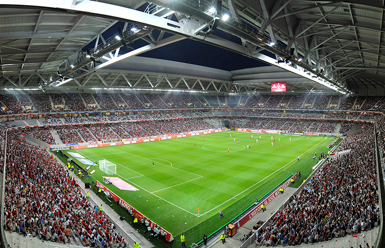 22 MATCHES PLAYED ON AVERAGE BY LOSC EACH YEAR 22 MATCHES PLAYED ON AVERAGE BY LOSC EACH YEAR